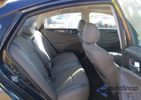 2014 Hyundai Sonata Se 2.0T z USA, uszkodzony, nr VIN 5NPEC4AB8EH927875